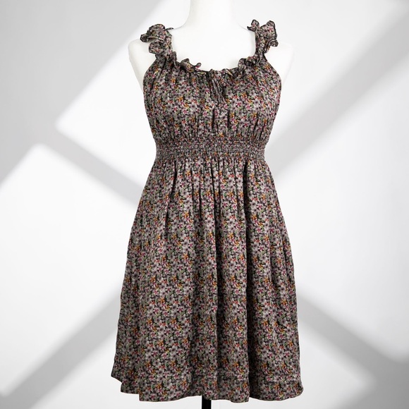 Tristan 100% Silk Floral Dress Size Small (Adorable & Flowy) - Picture 2 of 6